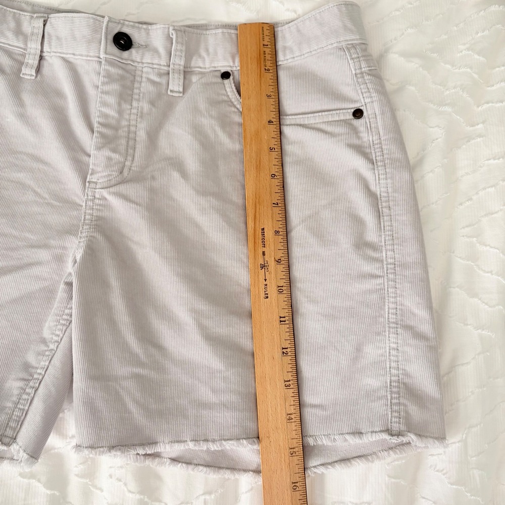 Carve Designs Oahu Shorts Womens Corduroy Size 10 Light Gray - Picture 8 of 10